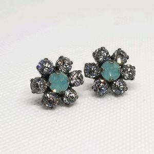 Sabika Summer Heat Daisy Studs